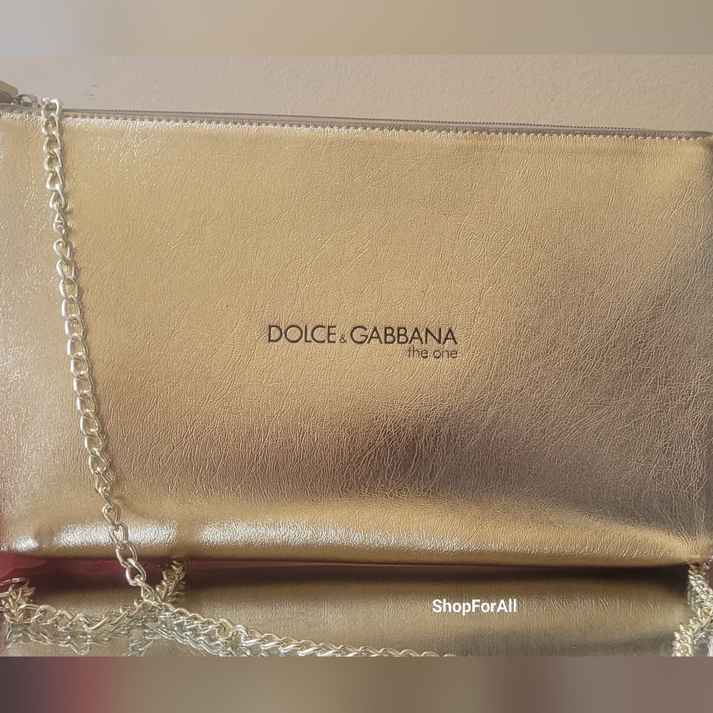 Dolce & Gabbana Gold Clutch - Picture 7 of 8